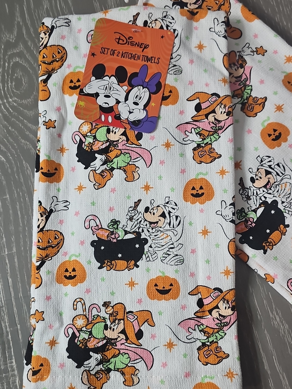 NWT! Disney Mickey & Minnie Halloween Set Of 2 Kitchen Towels